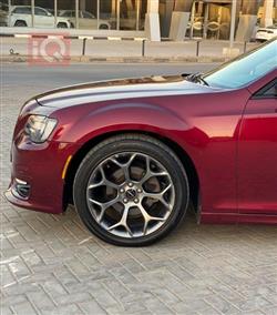 كرايسلر 300